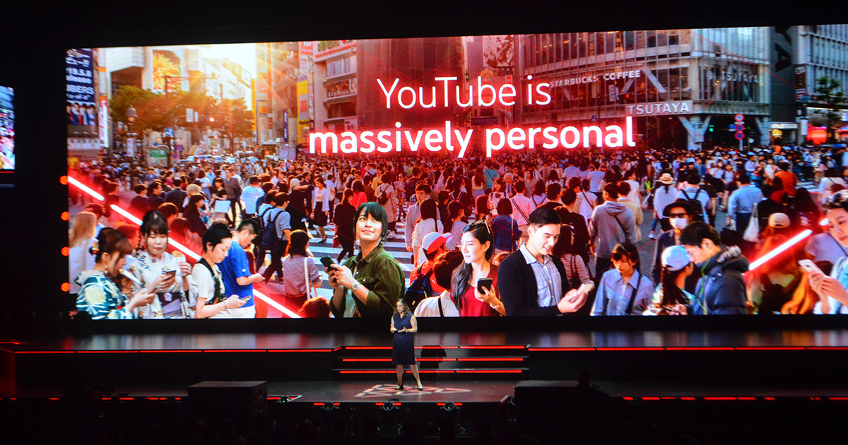 Google global YouTube/Video Solutions Vice Presidentのデビー ウェインステイン氏。