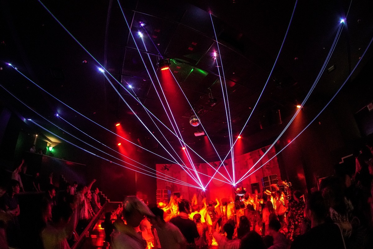 クラブステージ